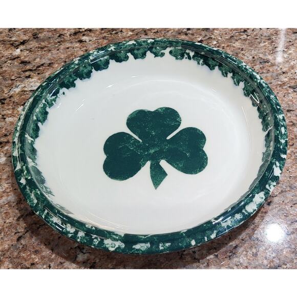 Green Clover Spongeware Pie Plate Pottery - 9" - Picture 5 of 16